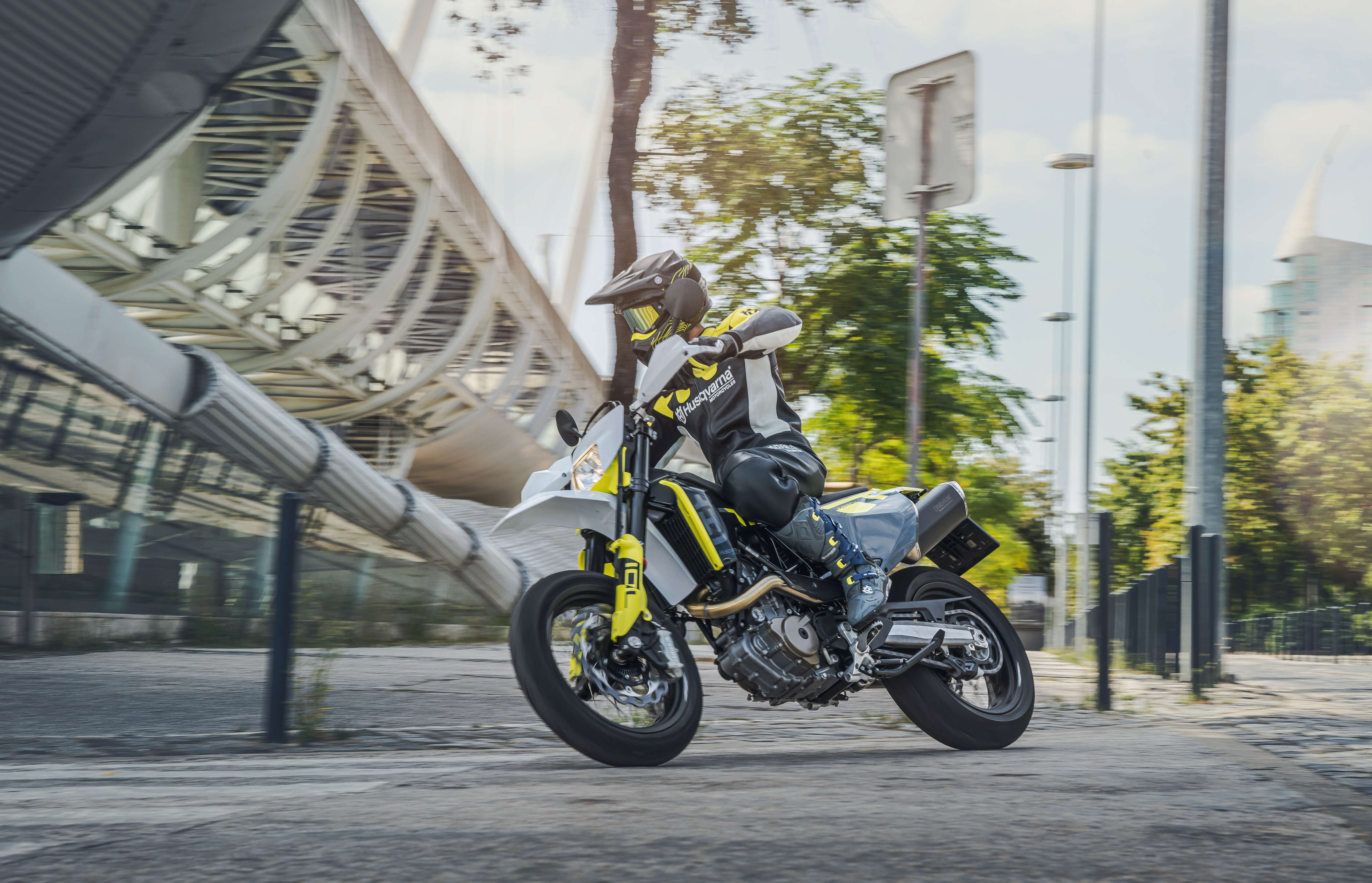 Husqvarna FS701 2024