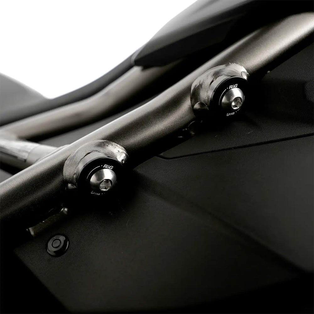 Rear Foot Rest Blanking Plates for Suzuki GSX-8S 23-- GSX-8R 24-- GSX-8TT 25- & GSX-8T 25- (PAIR) Black R&G