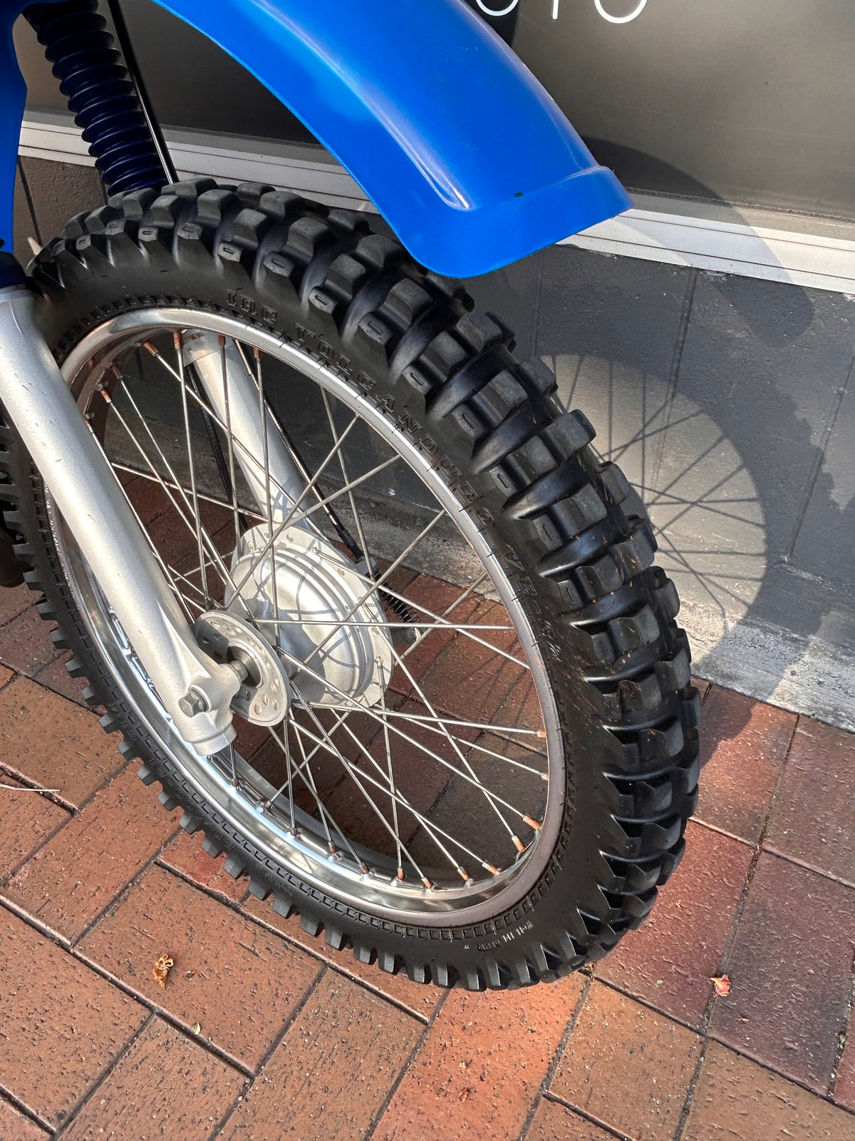 Used - Yamaha AG 200 2021