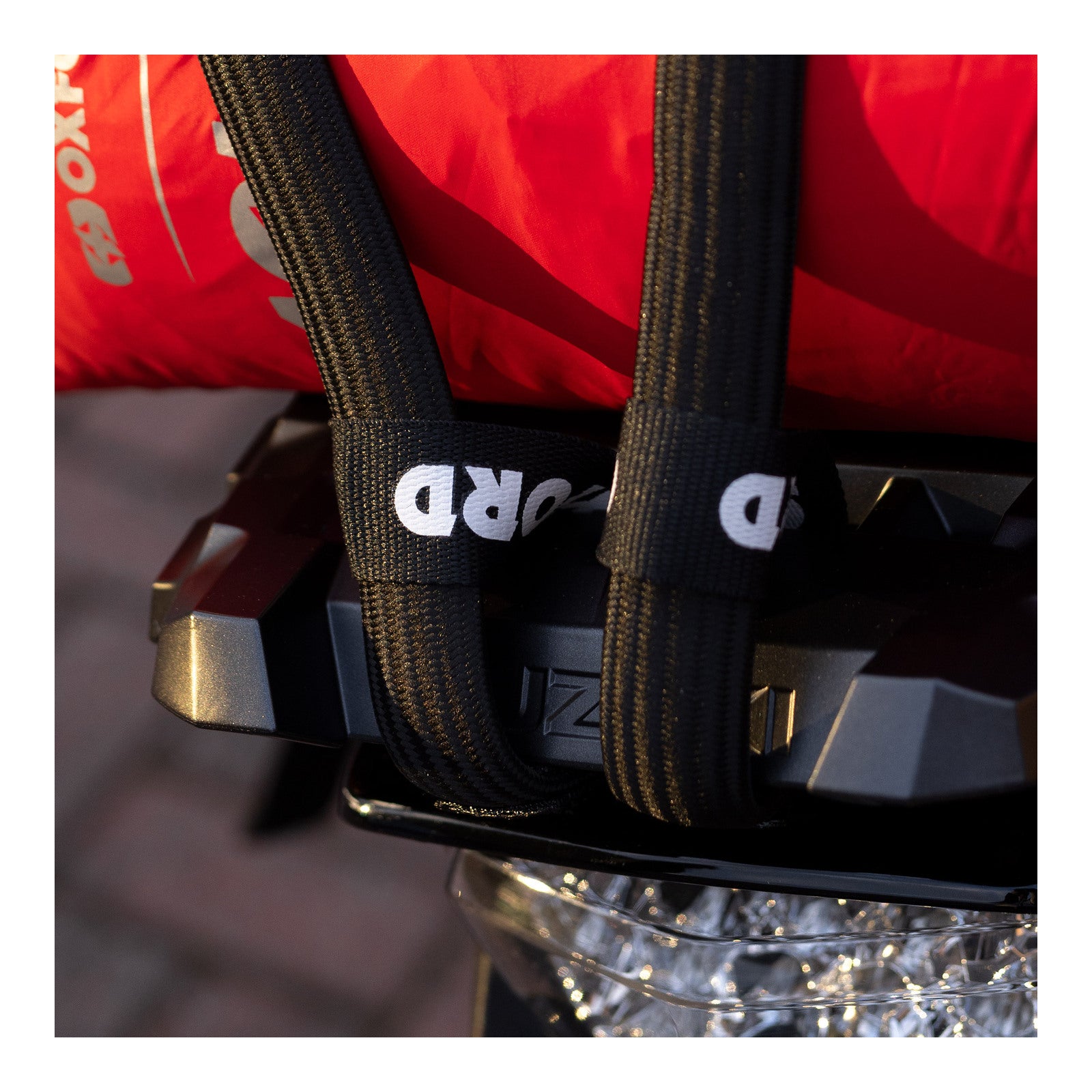 Oxford Atlas G-Hook 26mm x 2.0m - Black (Pair)