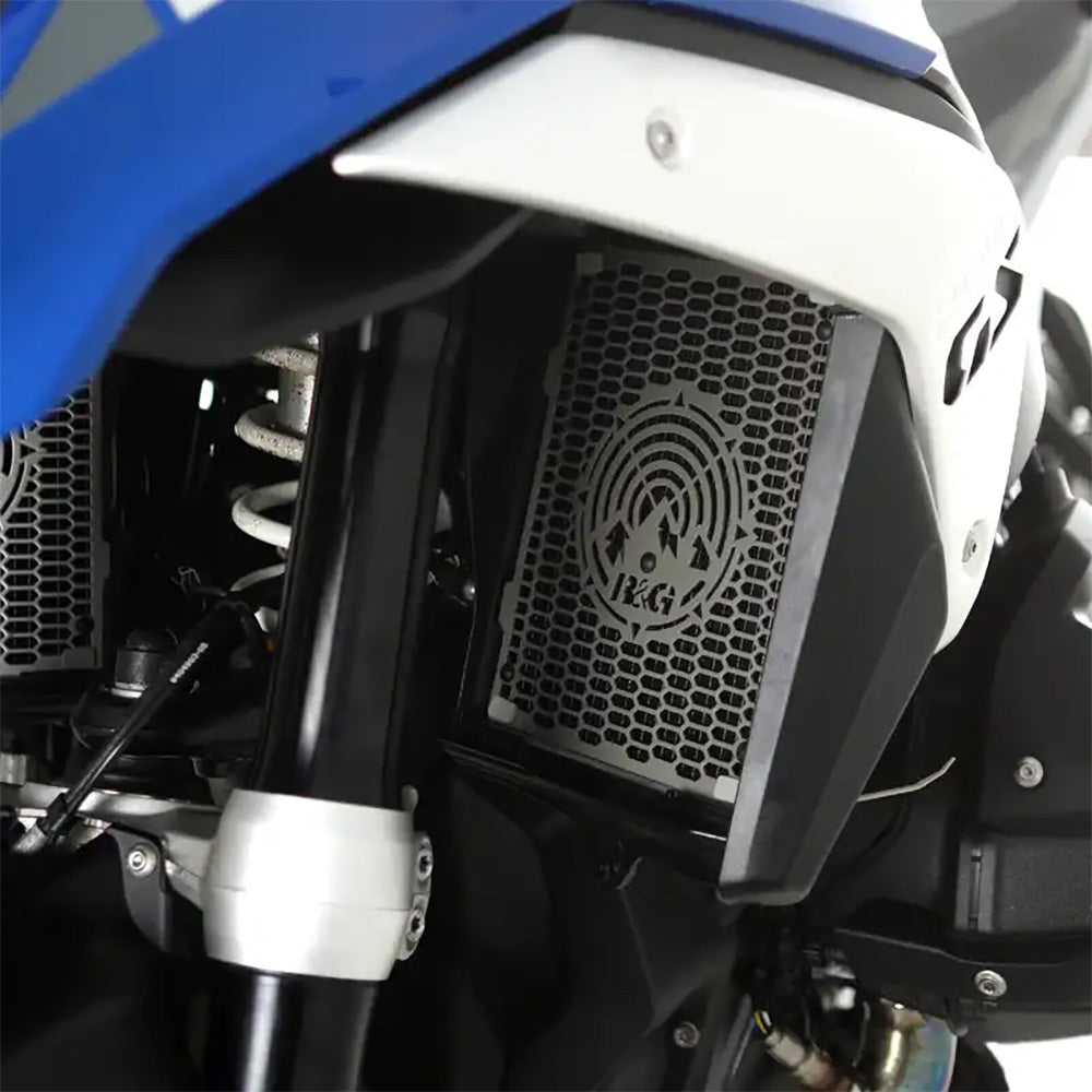 PRO Radiator Guard for BMW R 1300 GS 23- (Pair) and R 1300 GS Adventure 24- Black R&G