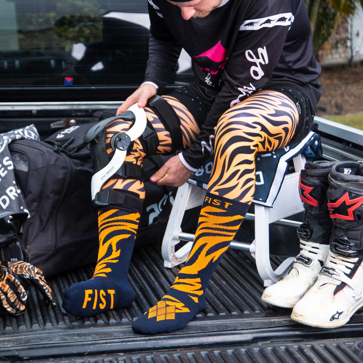 TIGER BRACE SOCK