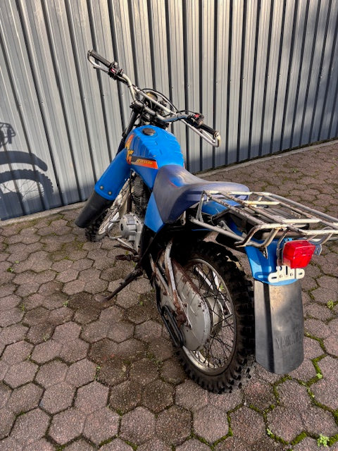 Used - Yamaha AG 200 2010