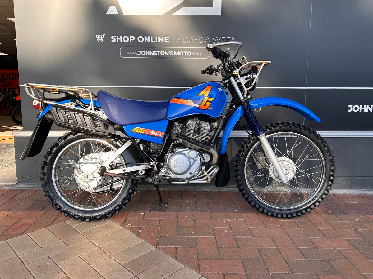 Used - Yamaha AG 200 2021